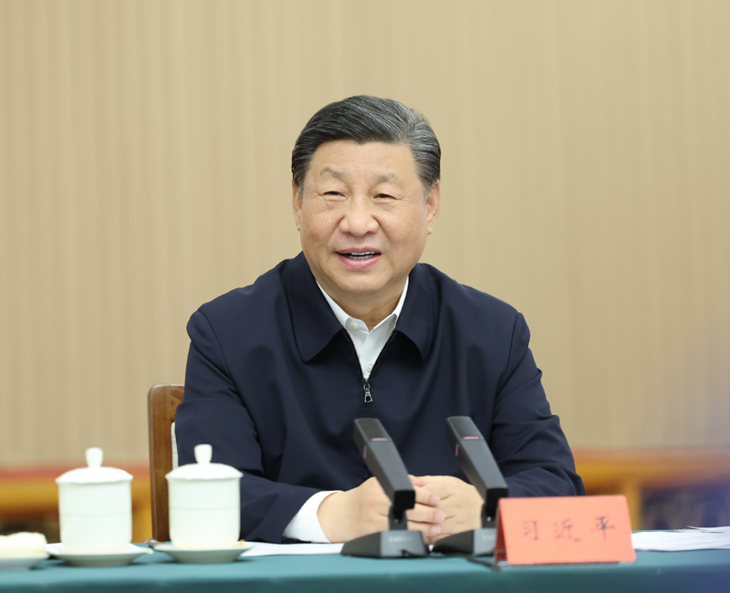 5月23日下午，中共中央總書記、國(guó)家主席、中央軍委主席習(xí)近平在山東省濟(jì)南市主持召開企業(yè)和專家座談會(huì)并發(fā)表重要講話。