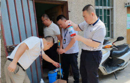 陸豐市醫(yī)保局開展定點醫(yī)藥機(jī)構(gòu)日常監(jiān)管及基孔肯雅熱疫情防控督導(dǎo)工作