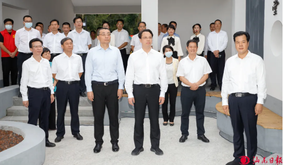 自動轉存圖片